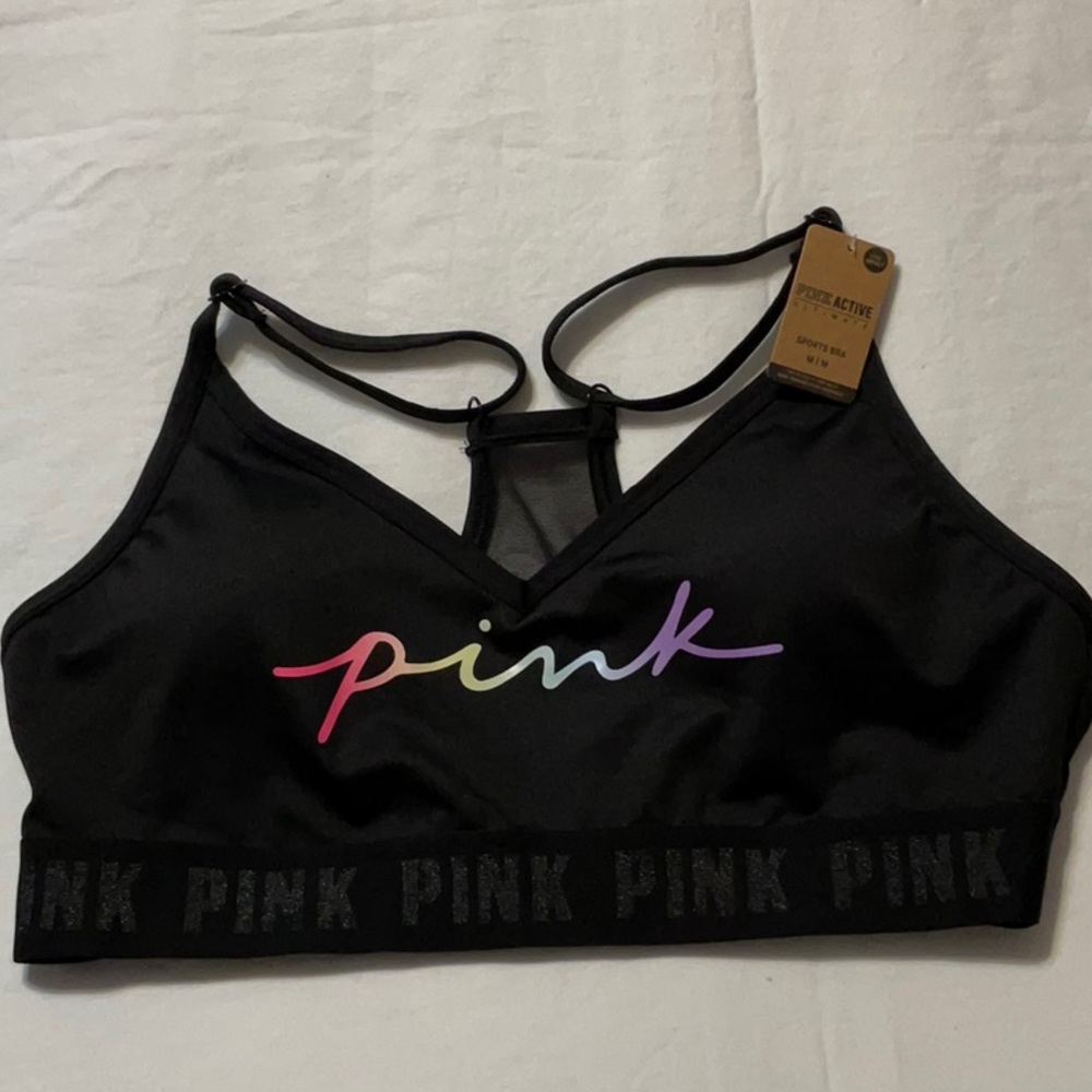 pink sports bra